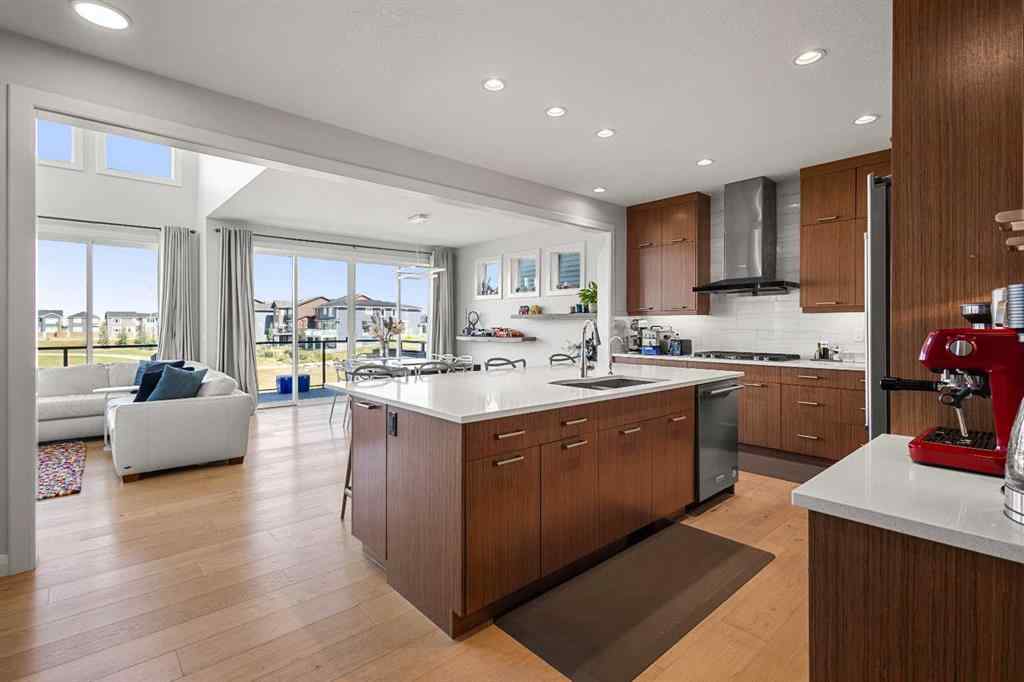 MLS® A2258885 - 52 Evansfield Manor NW in Evanston Calgary, Residential