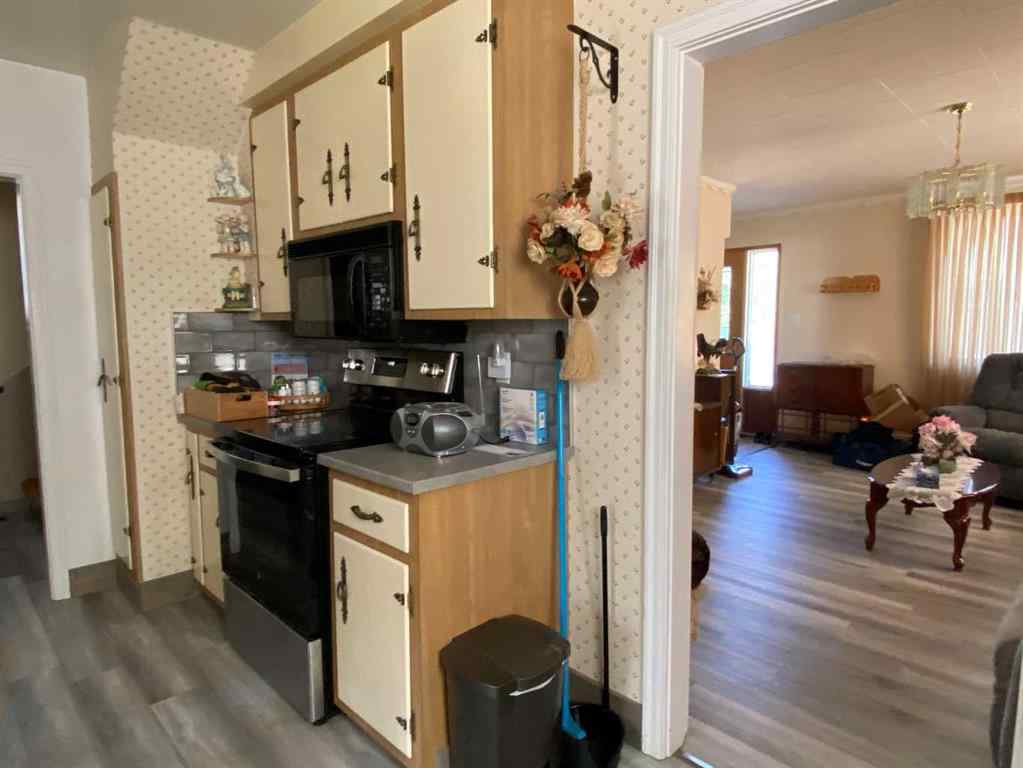 MLS® A2258886 - 13014 18 Avenue  in NONE Blairmore, Residential