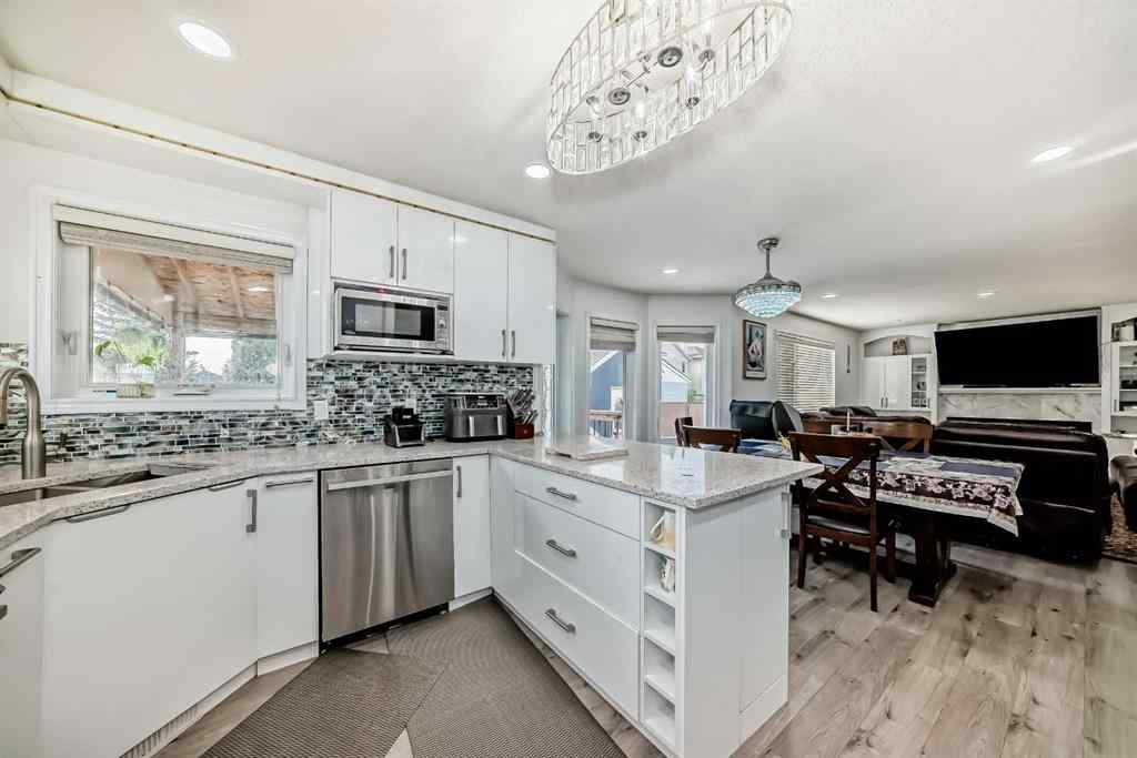 MLS® A2258888 - 204 Coral Keys Green NE in Coral Springs Calgary, Residential