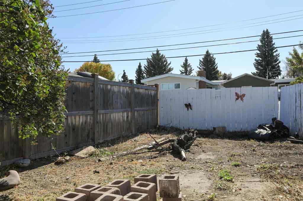 MLS® A2258889 - 2512 5A Avenue N in Majestic Place Lethbridge, Residential