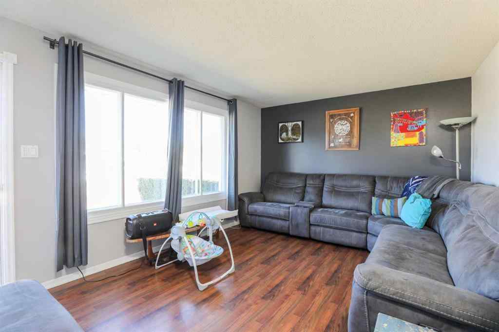 MLS® A2258889 - 2512 5A Avenue N in Majestic Place Lethbridge, Residential