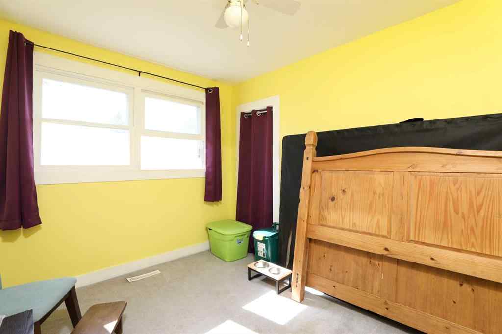 MLS® A2258889 - 2512 5A Avenue N in Majestic Place Lethbridge, Residential