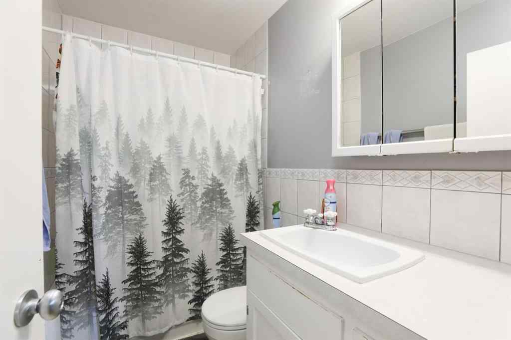 MLS® A2258889 - 2512 5A Avenue N in Majestic Place Lethbridge, Residential