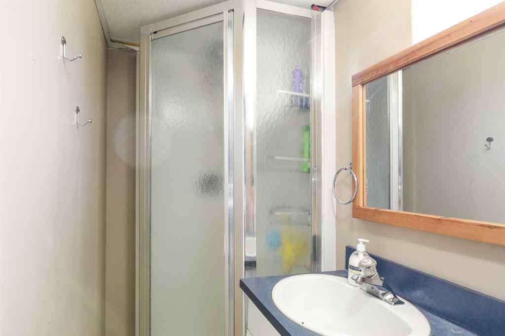 MLS® A2258889 - 2512 5A Avenue N in Majestic Place Lethbridge, Residential