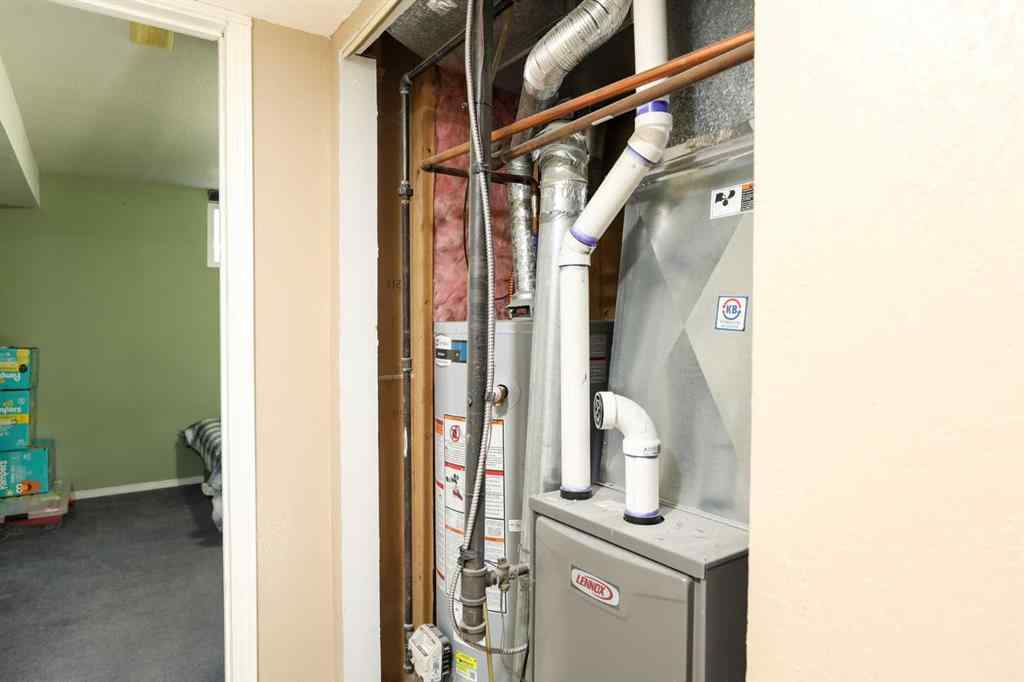 MLS® A2258889 - 2512 5A Avenue N in Majestic Place Lethbridge, Residential