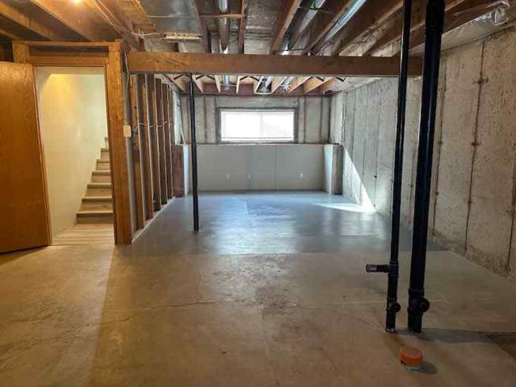 MLS® A2258891 - Unit #A 5913 52 Avenue  in Riverside Meadows Red Deer, Residential