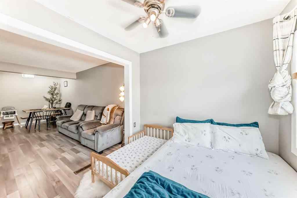 MLS® A2258892 - 4611 50 Street  in Parkvale Red Deer, Multi-Family