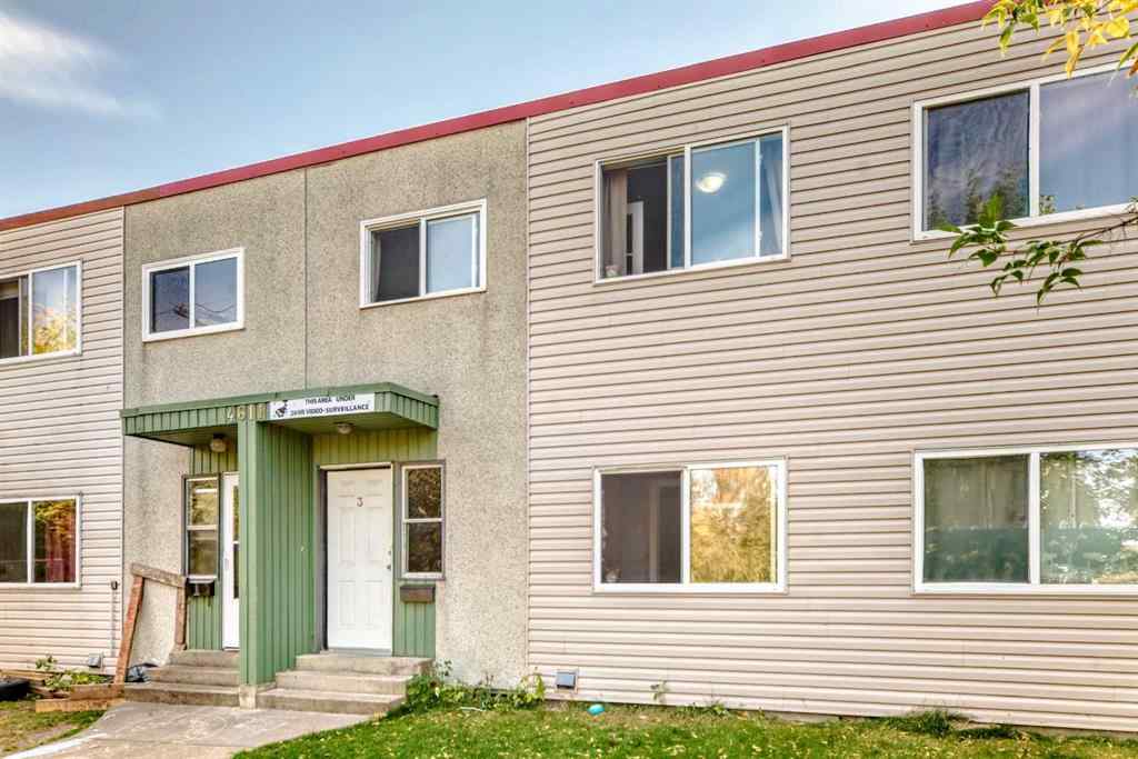 MLS® A2258892 - 4611 50 Street  in Parkvale Red Deer, Multi-Family