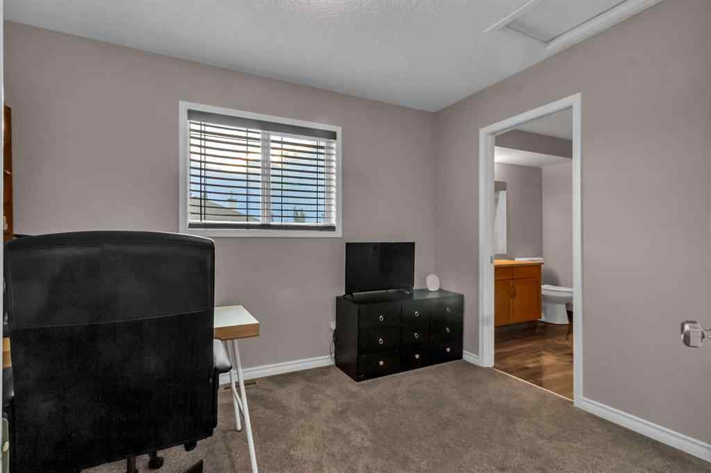 MLS® A2258894 - 178 Evansmeade Common NW in Evanston Calgary, Residential