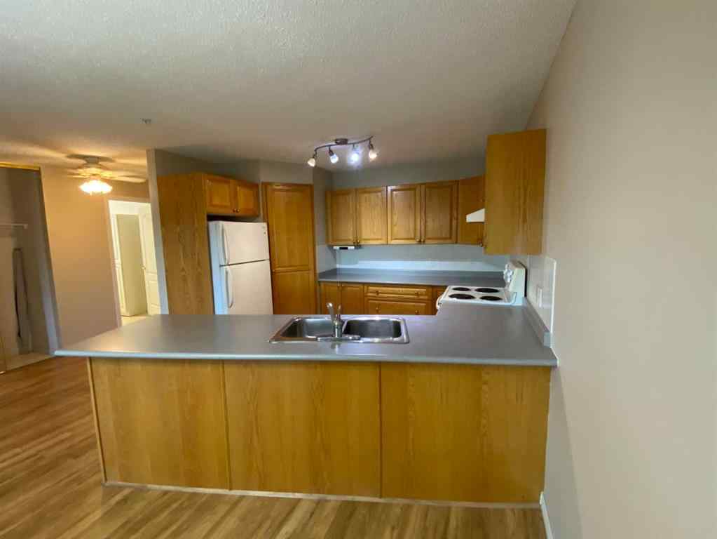 MLS® A2258896 - Unit #103 680 Cassils Road W in West End Brooks, Residential