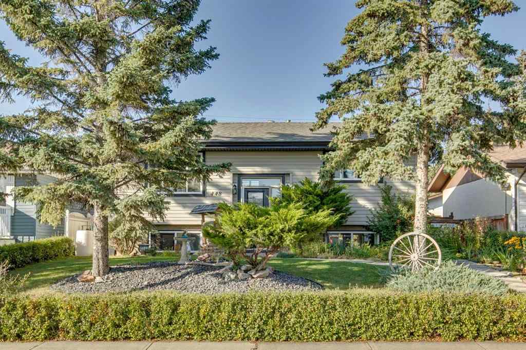 MLS® A2258898 - 448 Malvern Close NE in Marlborough Park Calgary, Residential