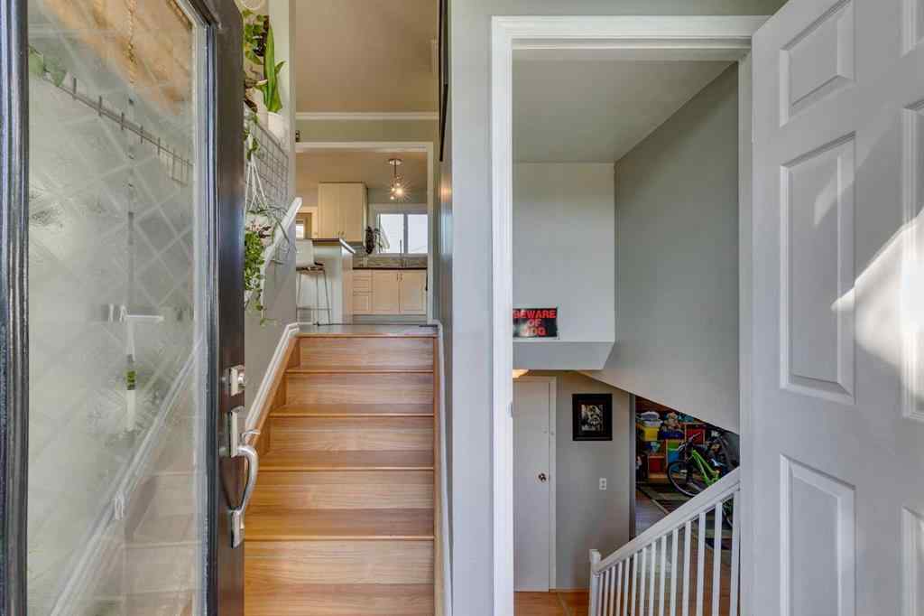 MLS® A2258898 - 448 Malvern Close NE in Marlborough Park Calgary, Residential