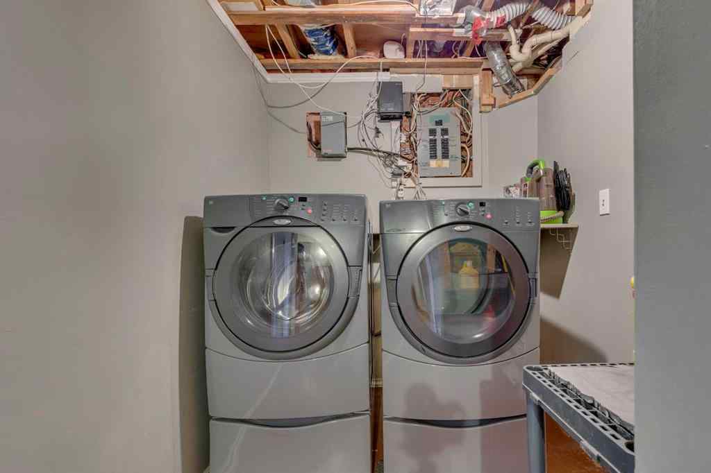 MLS® A2258898 - 448 Malvern Close NE in Marlborough Park Calgary, Residential