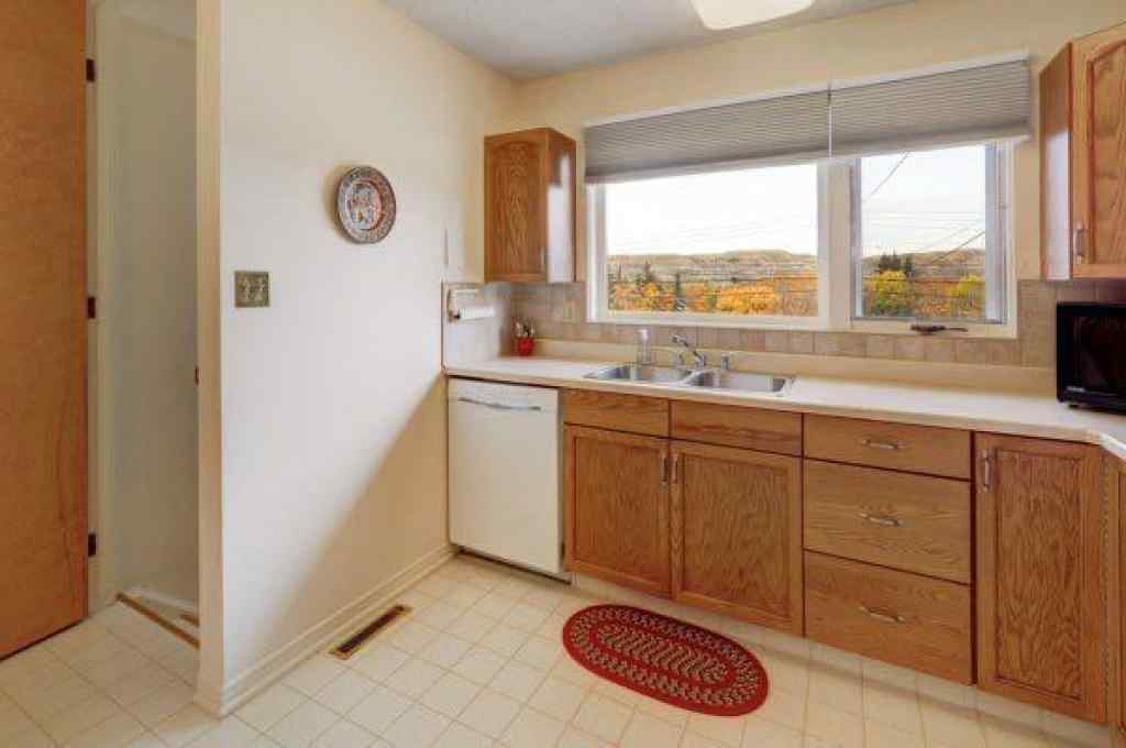 MLS® A2258899 - 16 Cedar Crescent  in Greentree Drumheller, Residential