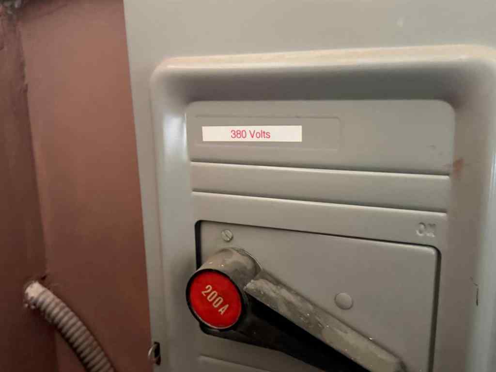 MLS® A2258902 - Unit #7 4351 104 Avenue SE in East Shepard Industrial Calgary, Commercial