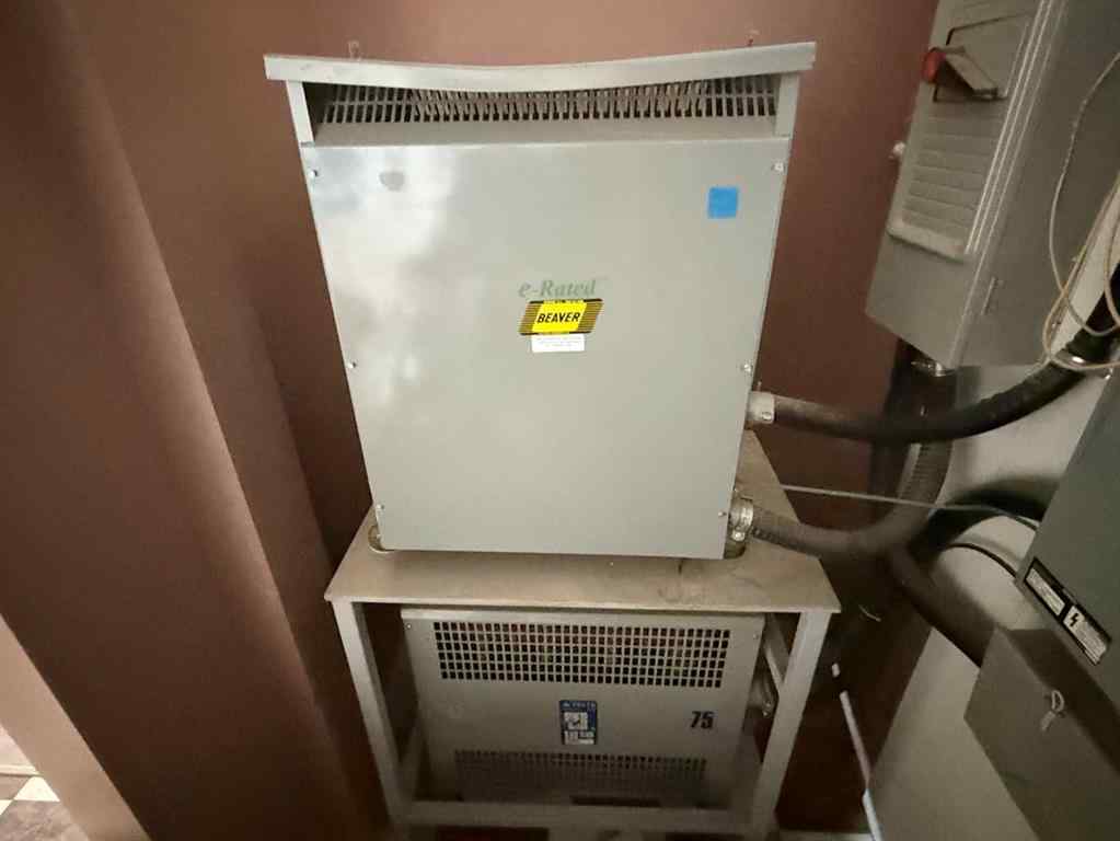 MLS® A2258902 - Unit #7 4351 104 Avenue SE in East Shepard Industrial Calgary, Commercial