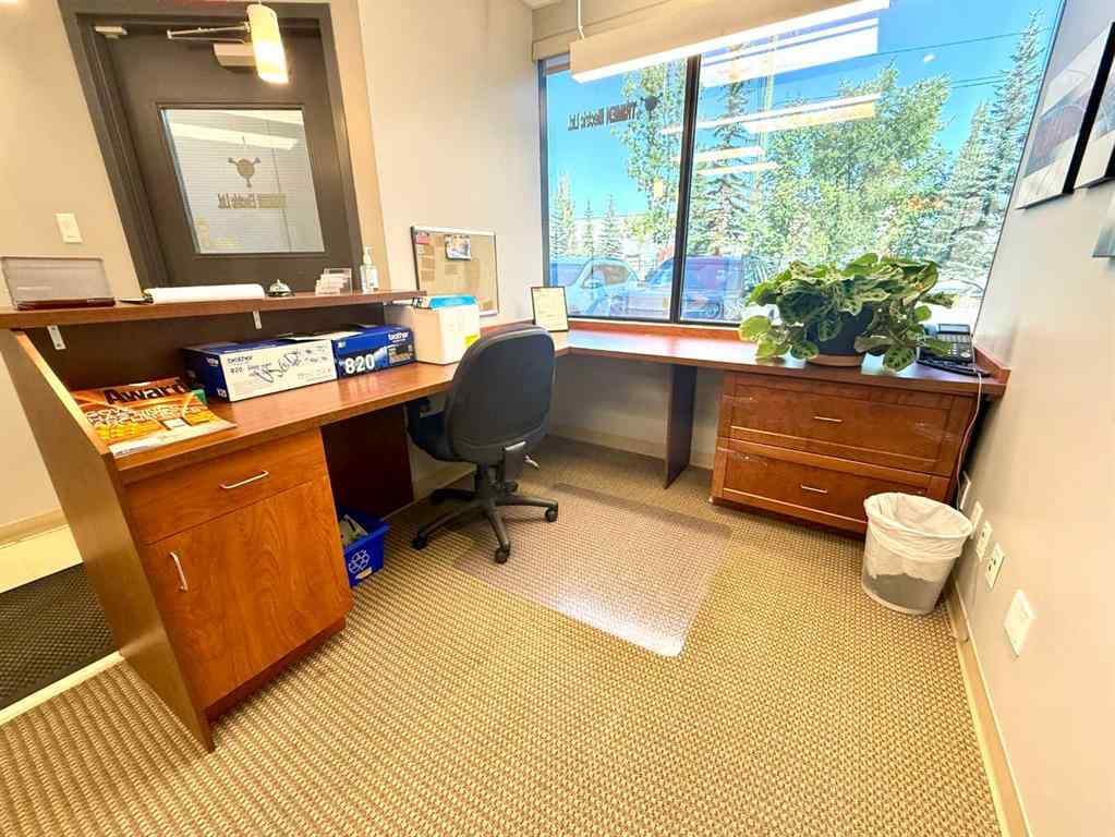 MLS® A2258902 - Unit #7 4351 104 Avenue SE in East Shepard Industrial Calgary, Commercial