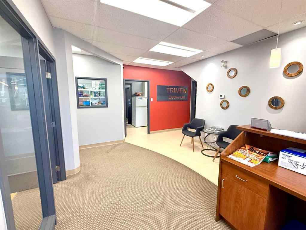 MLS® A2258902 - Unit #7 4351 104 Avenue SE in East Shepard Industrial Calgary, Commercial
