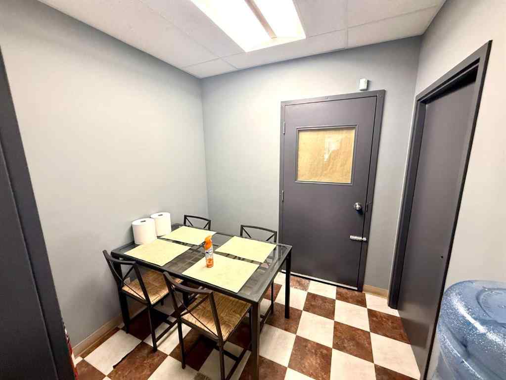 MLS® A2258902 - Unit #7 4351 104 Avenue SE in East Shepard Industrial Calgary, Commercial