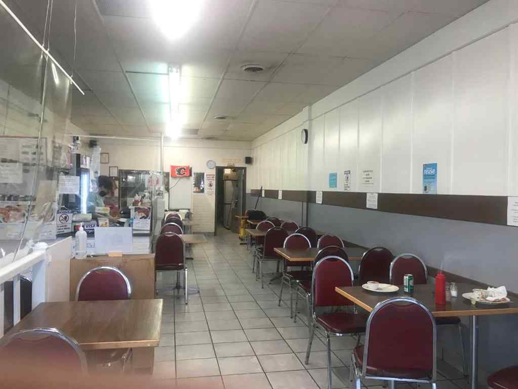 MLS® A2258904 - 3012 17 Avenue SE in Forest Lawn Calgary, Commercial