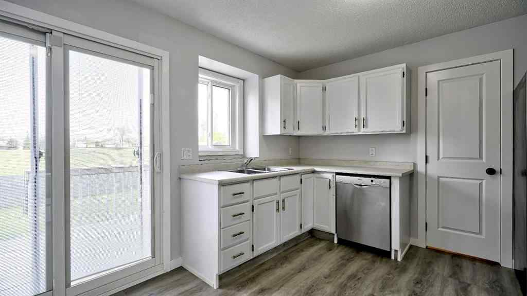MLS® A2258906 - 124 Riverbrook Way SE in Riverbend Calgary, Residential