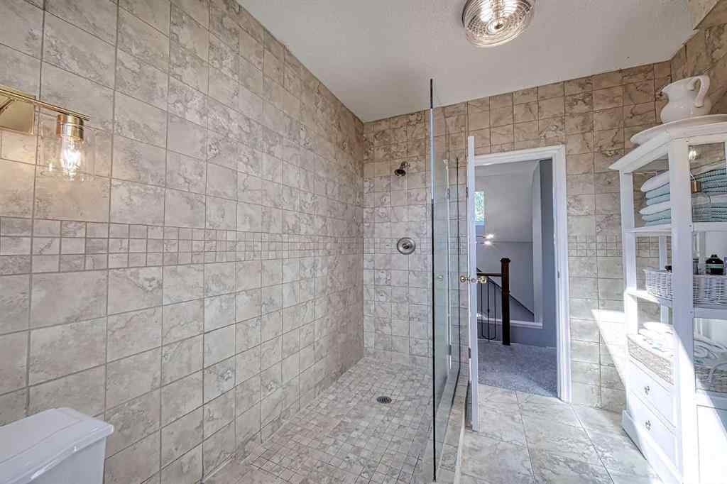 MLS® A2258908 - 260044 Bearspaw Road  in Bearspaw_Calg Rural Rocky View County, Residential