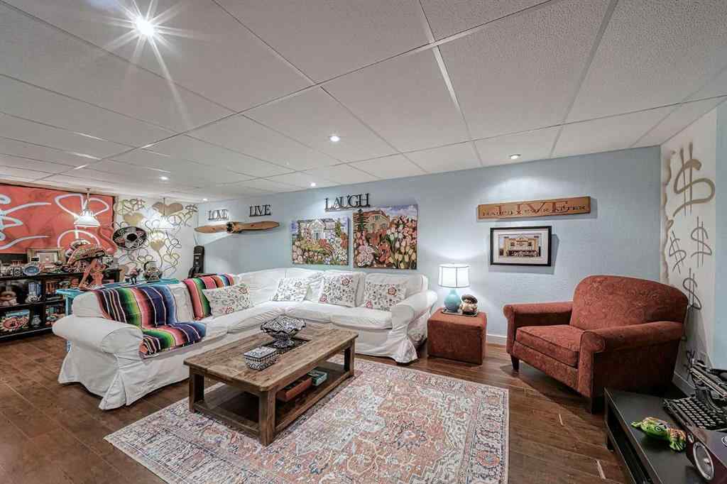 MLS® A2258908 - 260044 Bearspaw Road  in Bearspaw_Calg Rural Rocky View County, Residential