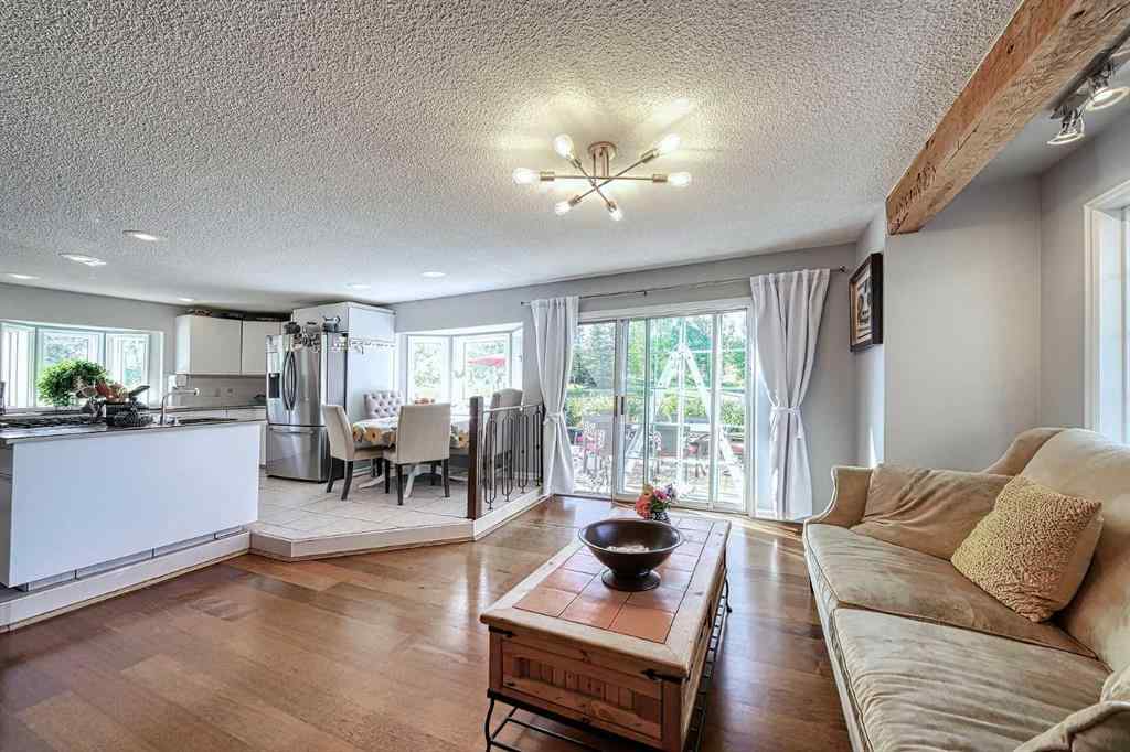 MLS® A2258908 - 260044 Bearspaw Road  in Bearspaw_Calg Rural Rocky View County, Residential