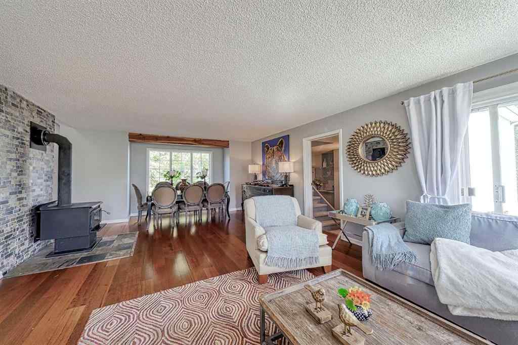 MLS® A2258908 - 260044 Bearspaw Road  in Bearspaw_Calg Rural Rocky View County, Residential