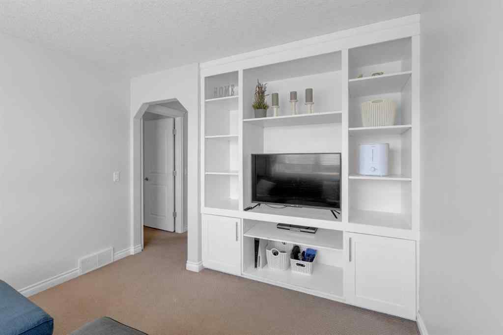 MLS® A2258909 - 139 Cove Close  in The Cove Chestermere, Residential