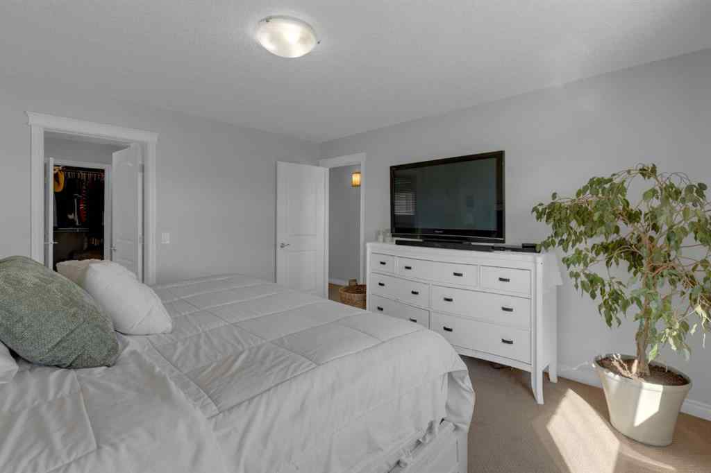 MLS® A2258909 - 139 Cove Close  in The Cove Chestermere, Residential