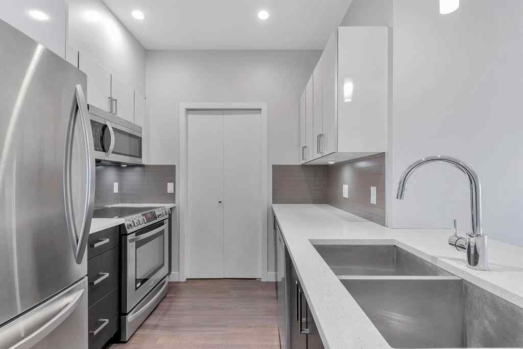 MLS® A2258918 - Unit #212 10 Auburn Bay Link SE in Auburn Bay Calgary, Residential