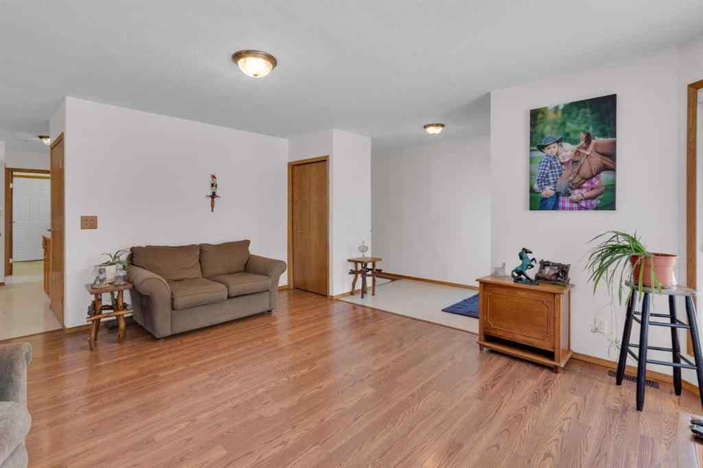 MLS® A2258922 - 1919 15 Street  in NONE Didsbury, Residential