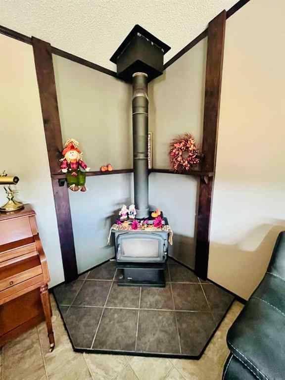 MLS® A2258923 - 13306 Township Road 330   in NONE Rural Special Areas No. 2, Residential