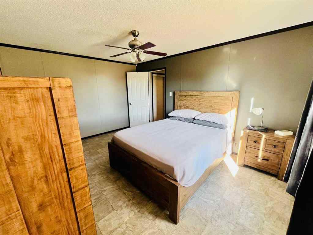 MLS® A2258923 - 13306 Township Road 330   in NONE Rural Special Areas No. 2, Residential