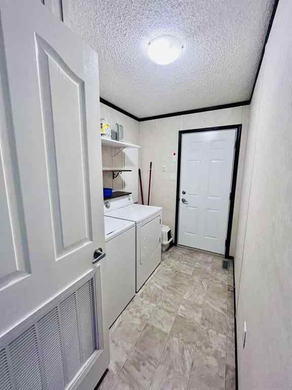 MLS® A2258923 - 13306 Township Road 330   in NONE Rural Special Areas No. 2, Residential