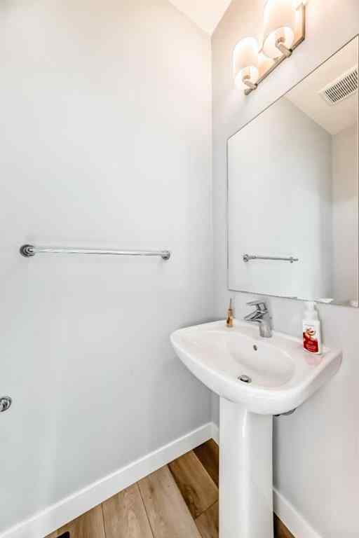MLS® A2258924 - 124 Chelsea Glen  in Chelsea_CH Chestermere, Residential