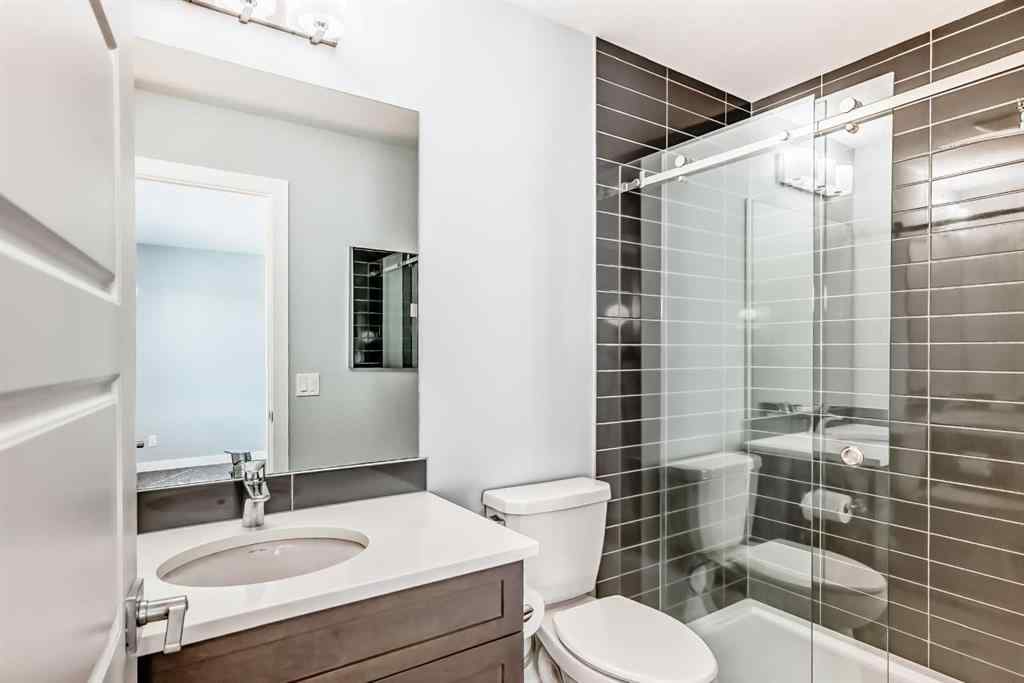 MLS® A2258924 - 124 Chelsea Glen  in Chelsea_CH Chestermere, Residential
