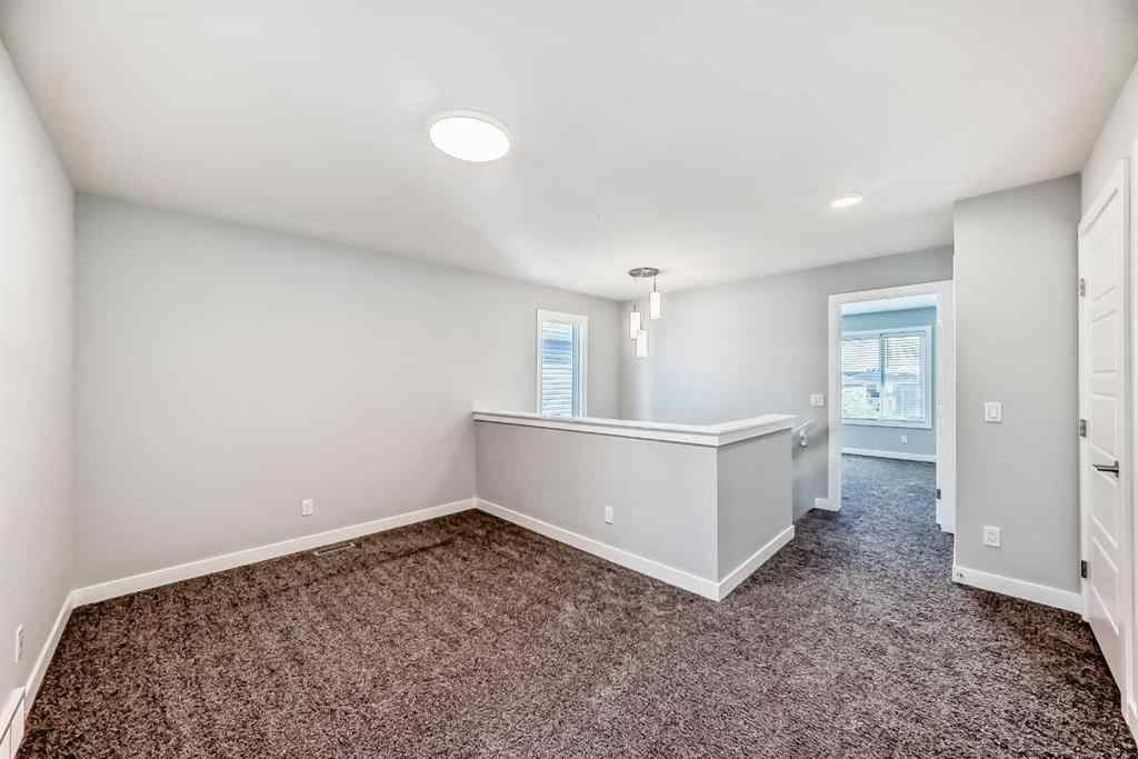 MLS® A2258924 - 124 Chelsea Glen  in Chelsea_CH Chestermere, Residential