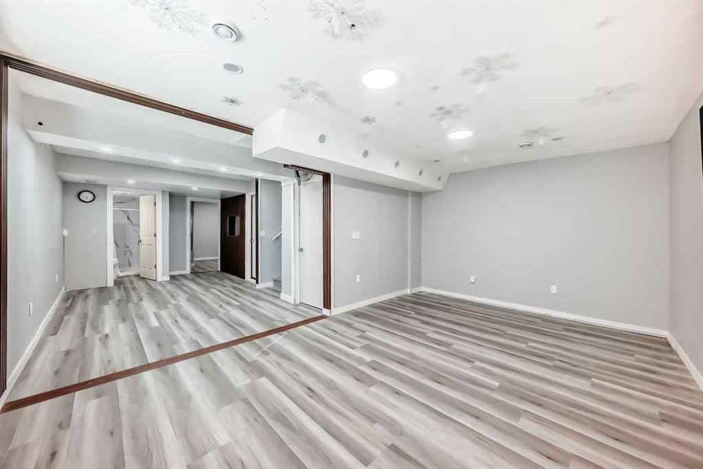 MLS® A2258924 - 124 Chelsea Glen  in Chelsea_CH Chestermere, Residential