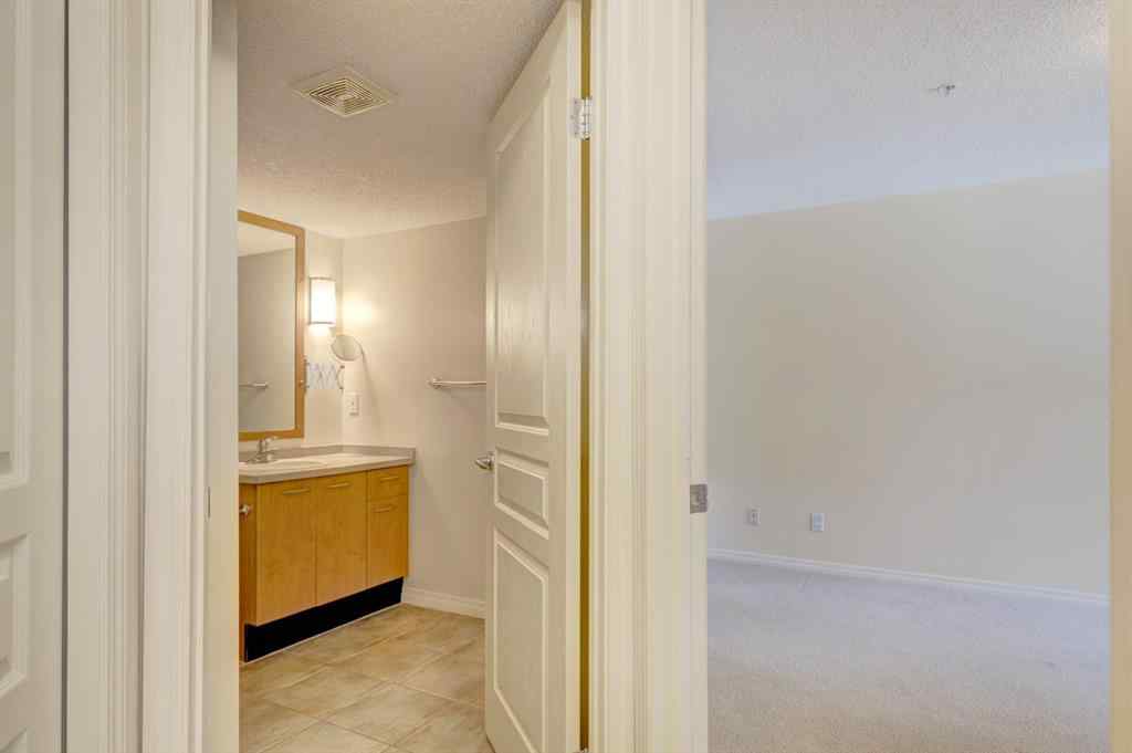 MLS® A2258929 - Unit #326 22 Richard Place SW in Lincoln Park Calgary, Residential