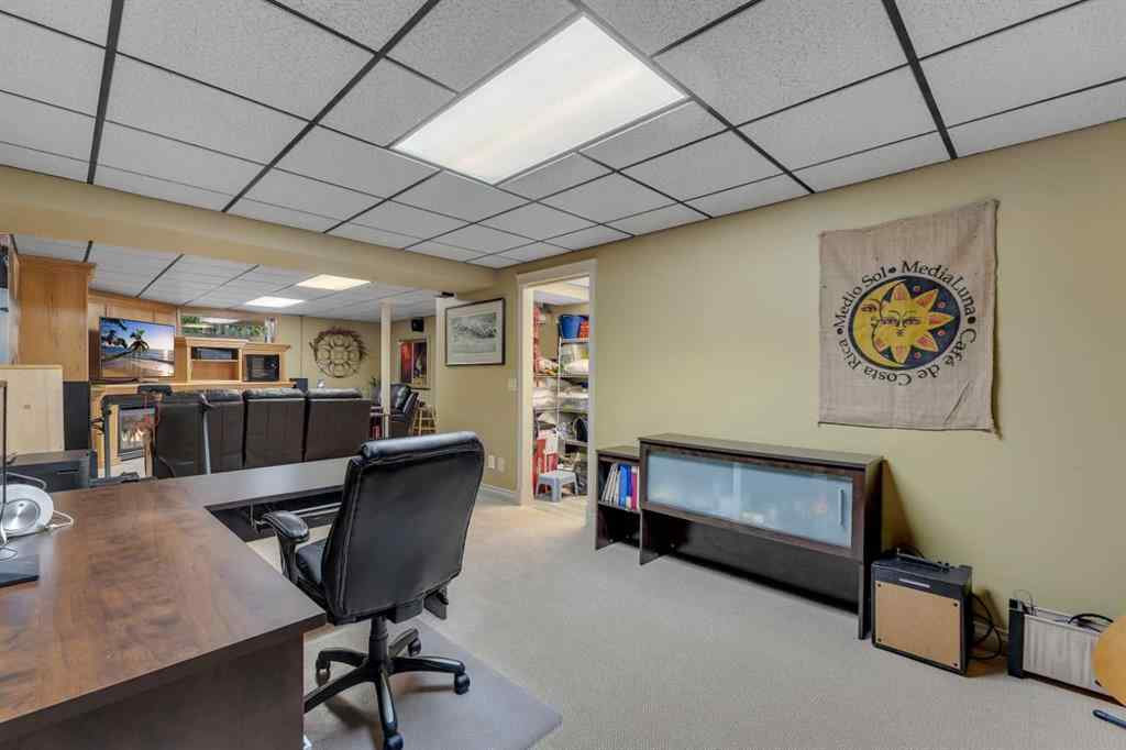MLS® A2258931 - 395 Silvergrove Drive NW in Silver Springs Calgary, Residential
