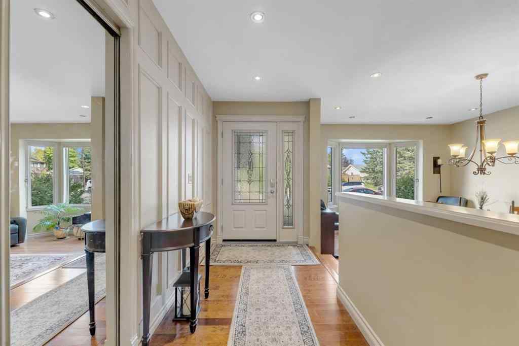MLS® A2258931 - 395 Silvergrove Drive NW in Silver Springs Calgary, Residential