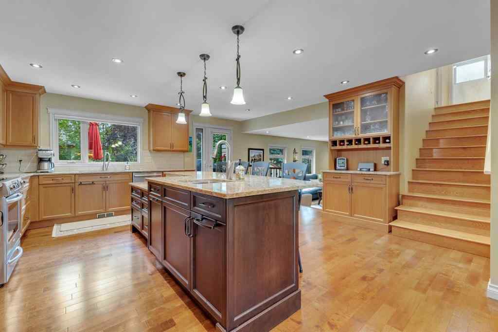 MLS® A2258931 - 395 Silvergrove Drive NW in Silver Springs Calgary, Residential