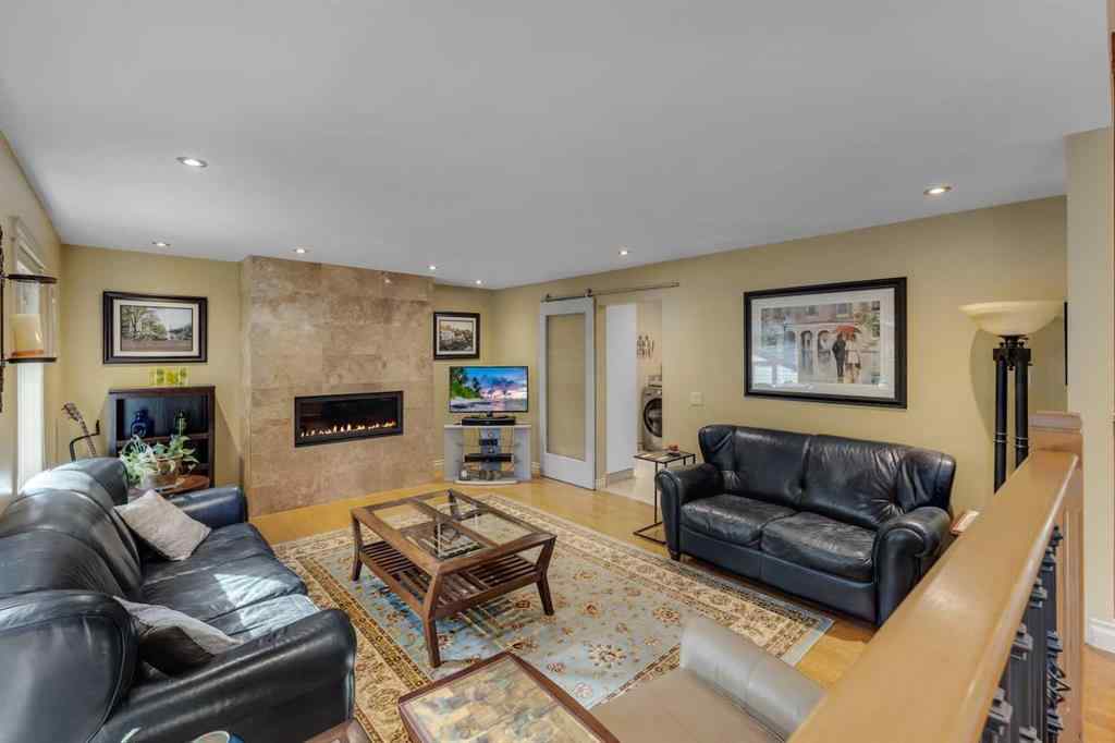 MLS® A2258931 - 395 Silvergrove Drive NW in Silver Springs Calgary, Residential
