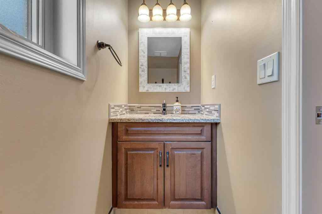 MLS® A2258931 - 395 Silvergrove Drive NW in Silver Springs Calgary, Residential