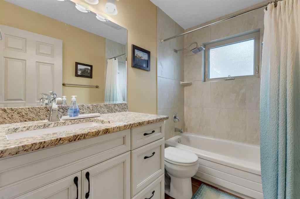 MLS® A2258931 - 395 Silvergrove Drive NW in Silver Springs Calgary, Residential