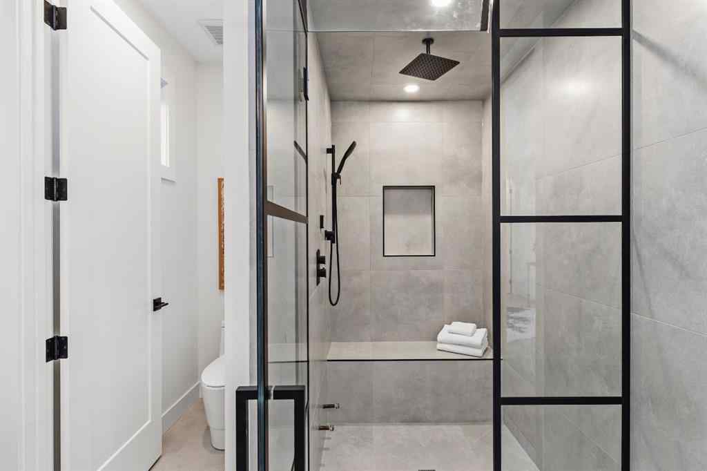 MLS® A2258934 - 1904 48 Avenue SW in Altadore Calgary, Residential
