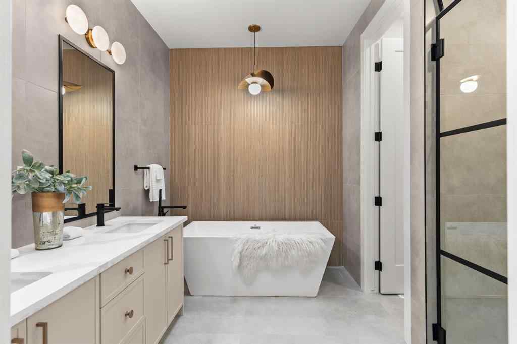 MLS® A2258934 - 1904 48 Avenue SW in Altadore Calgary, Residential