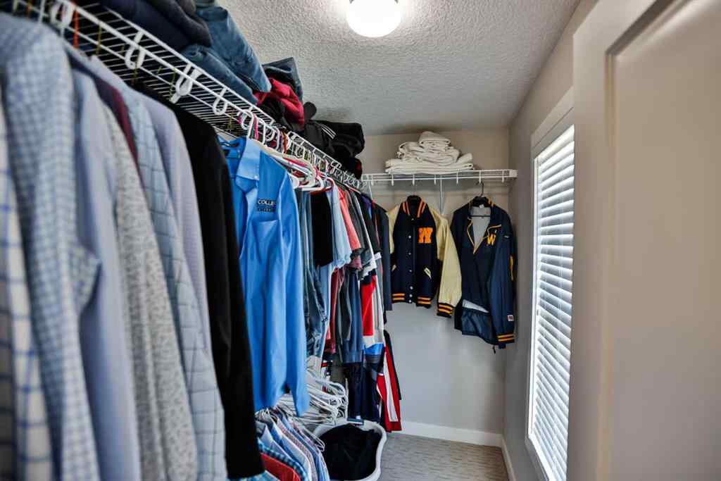 MLS® A2258936 - Unit #2 77 Aquitania Circle W in The Crossings Lethbridge, Residential
